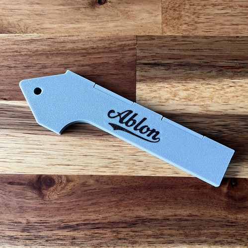 Ablon style trimmer - style, film
